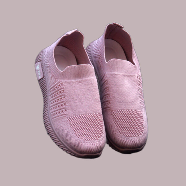 womens comfort trainers