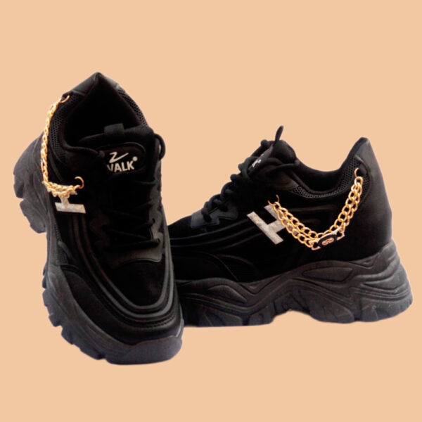 women’s glam lock chain kicks