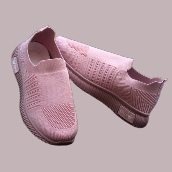 womens comfort trainers