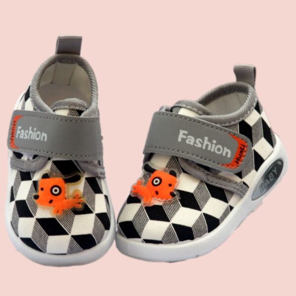 dual colors baby shoes